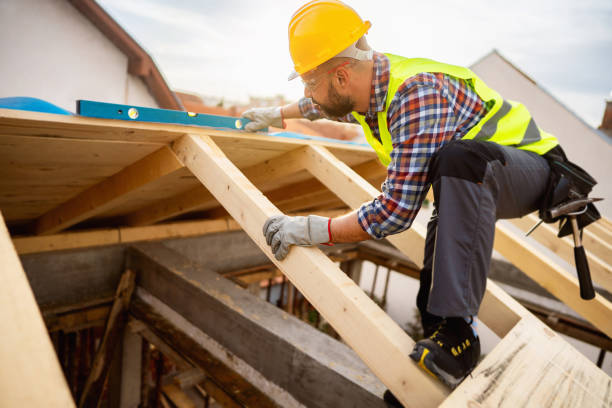 Quick and Trustworthy Emergency Roof Repair Services in Fenton, MI